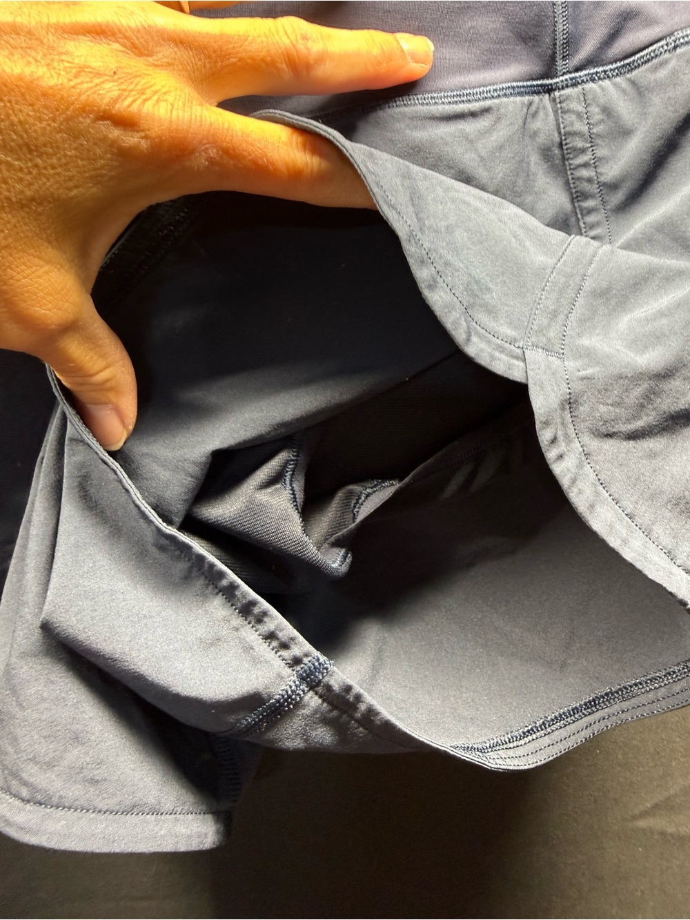 EUC lululemon speed short Women's gray Athletic Shorts sz 6 (10av) - Picture 3 of 5